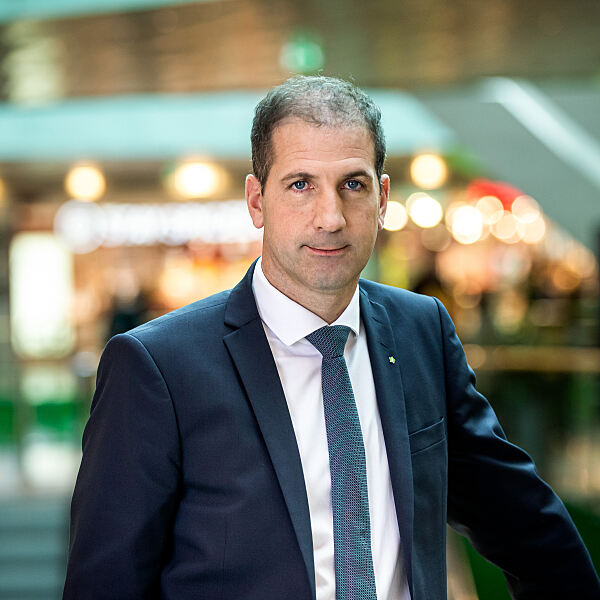 Dr. Johannes Köth, Chief Financial Officer, SES Spar European Shopping Centers